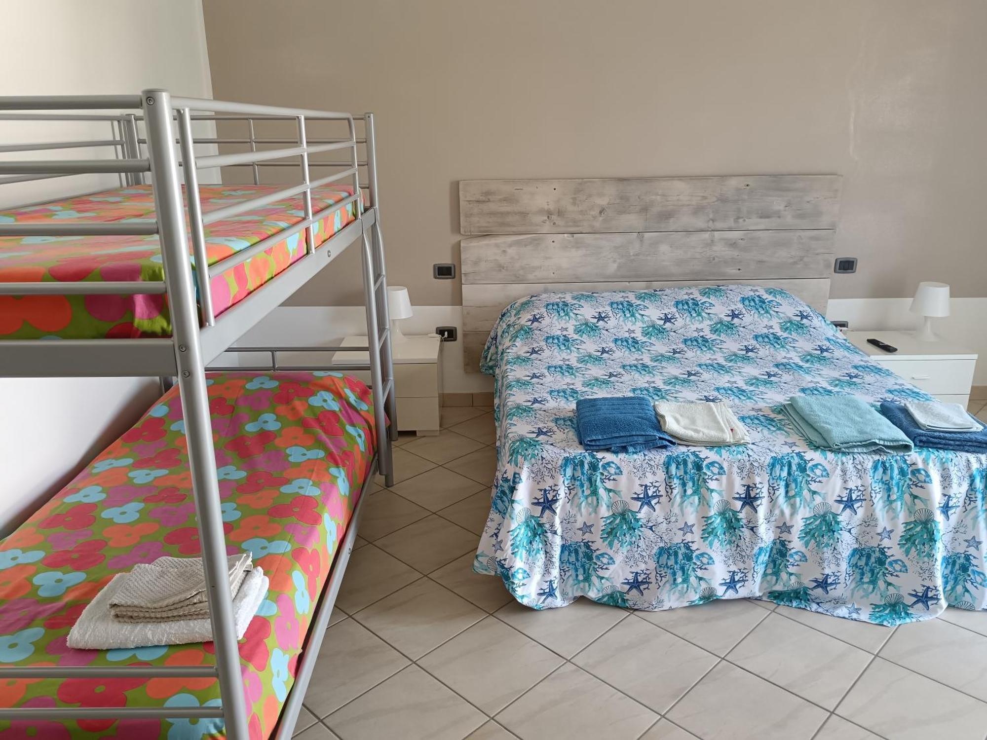 Appartamento A casa di Berna e Tere Venturina Terme Esterno foto