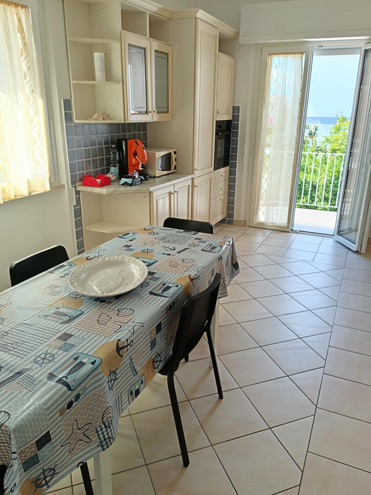 Appartamento A casa di Berna e Tere Venturina Terme Esterno foto