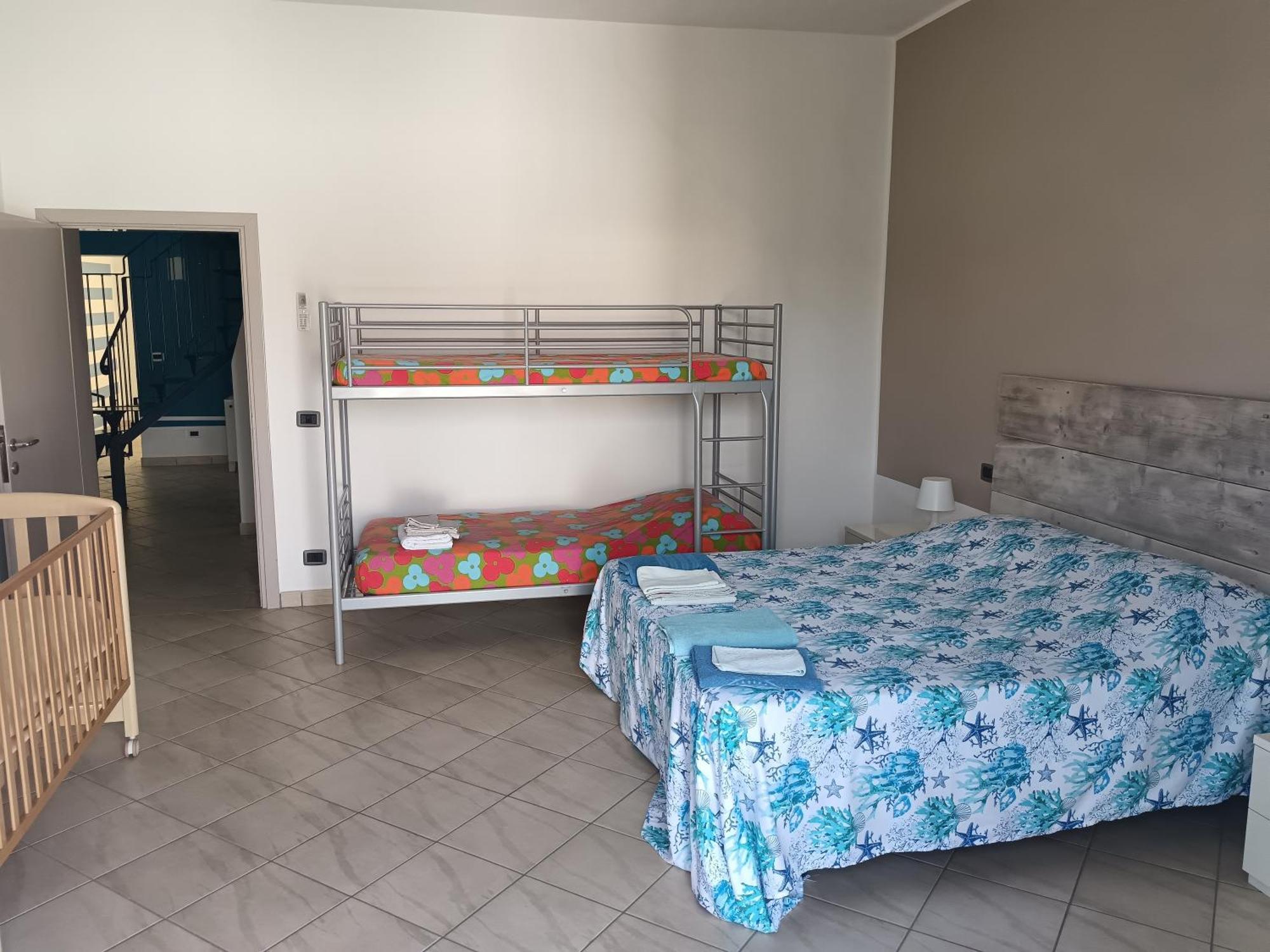 Appartamento A casa di Berna e Tere Venturina Terme Esterno foto